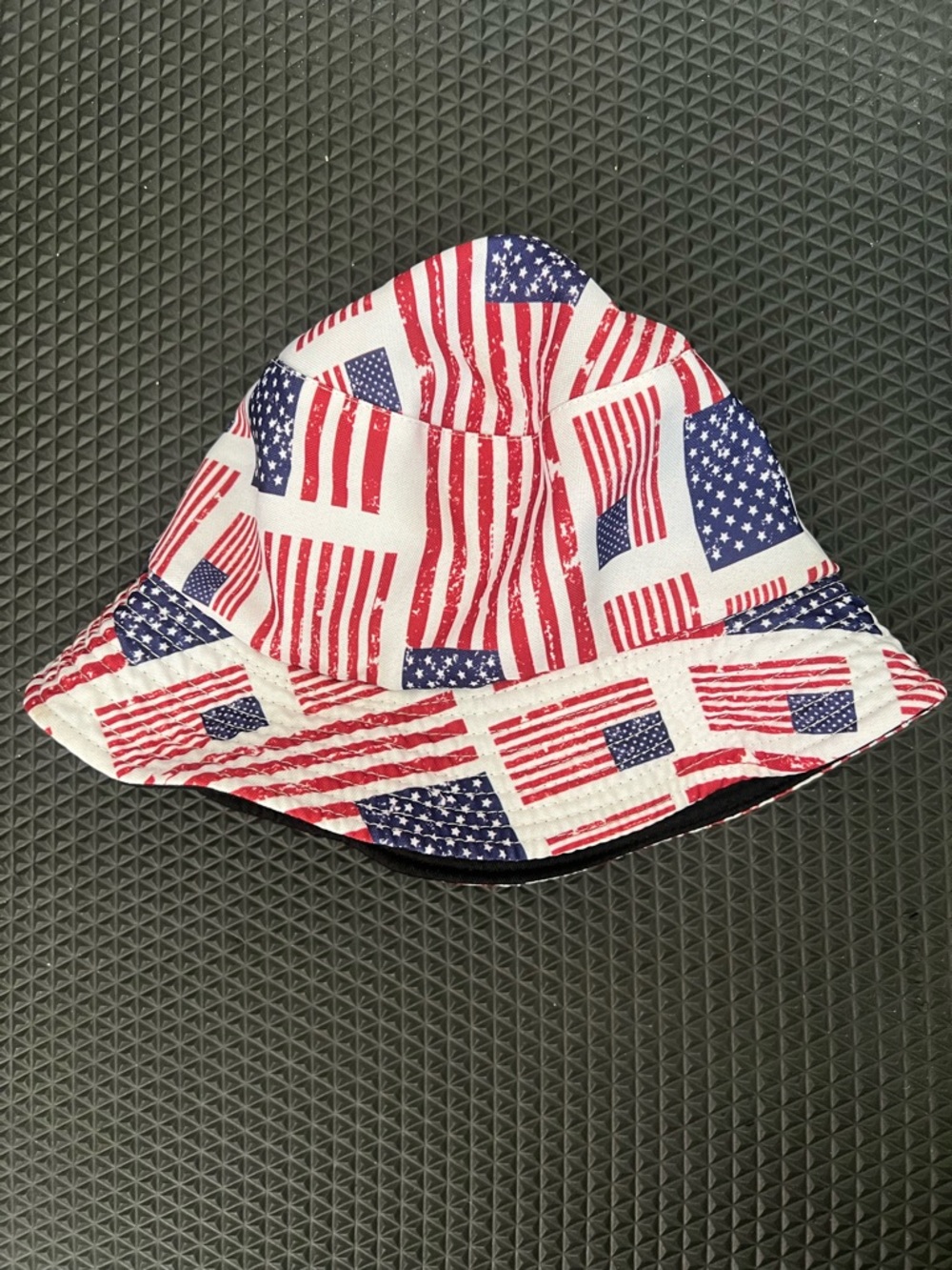 & Other Stories Kids American Flag Bucket Hat - Red, White, Blue